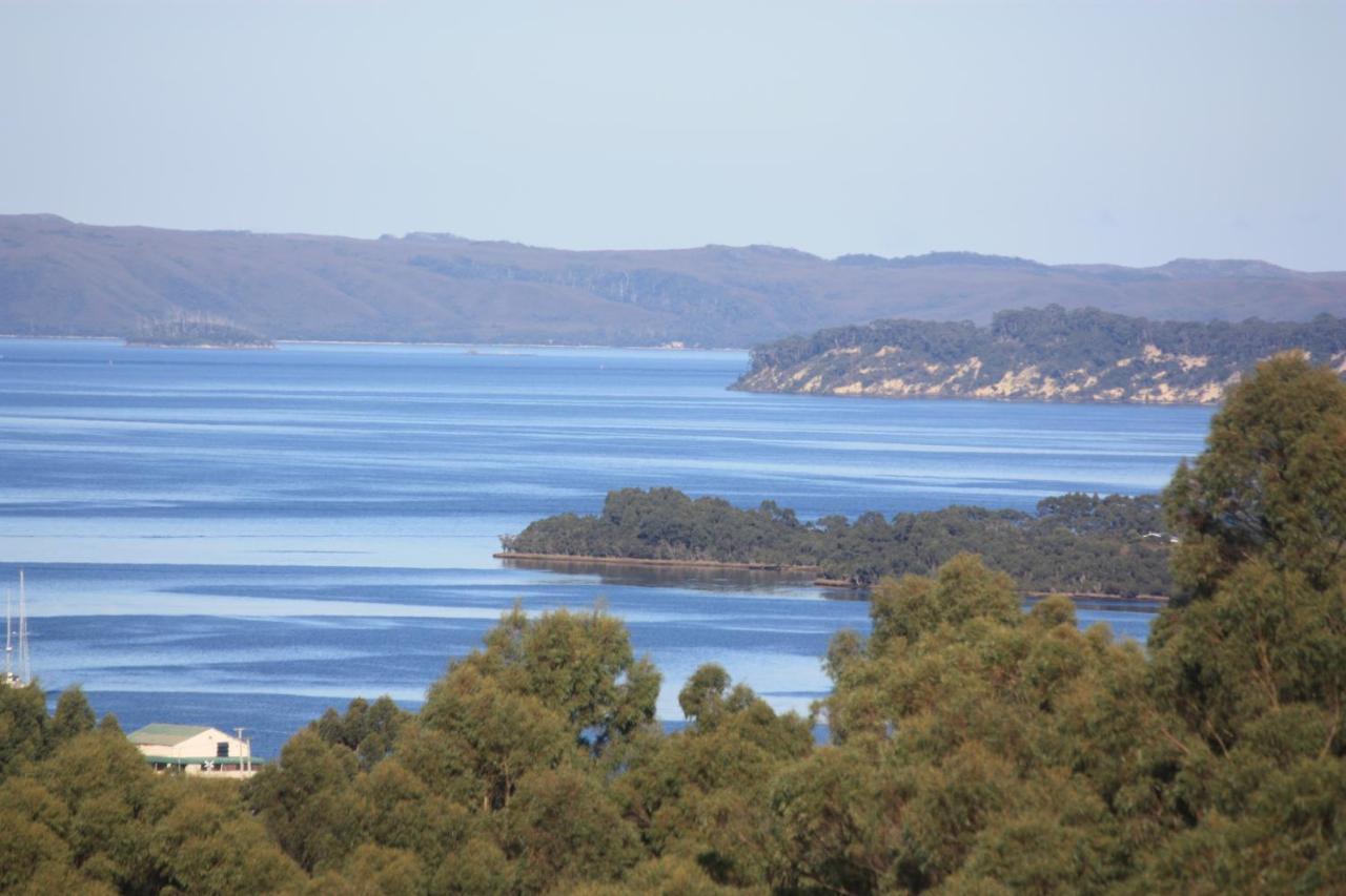 Harbour Lookout Strahan Exterior foto