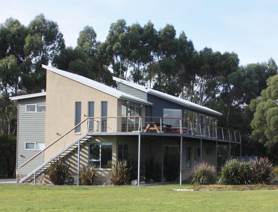 Harbour Lookout Strahan Exterior foto
